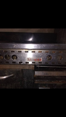 Imagen 4 de 5 de Cocina A Gas Ind De Acero Inoxidable Le Funciona Todo
