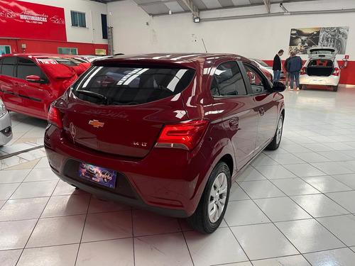 Chevrolet Onix Onix 1.4 LT SPE/4