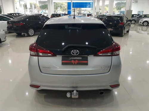 Imagem 4 de 13 de Yaris 1.5 16v Flex Xls Multidrive