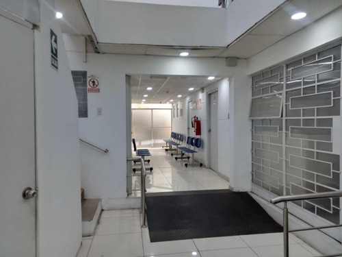 Imagen 5 de 7 de Clinica Oftalmologica 1er Y 2do Piso