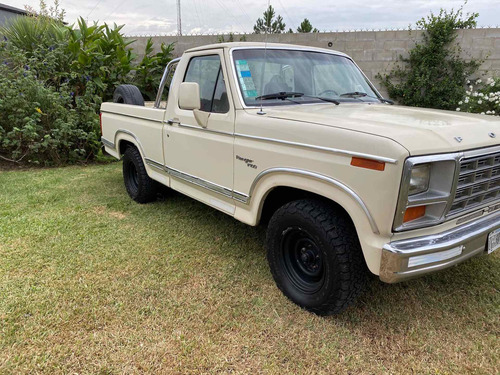 Ford Ranger F100