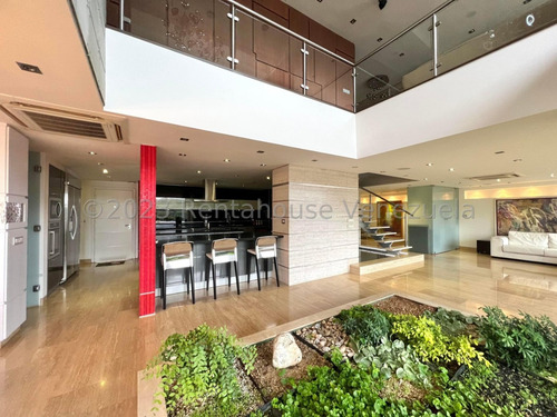 Penthouse De Lujo Y Exclusividad Con Vistas Panorámicas Lomas Del Sol, Caracas. Mo 24-3087