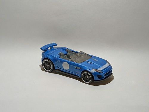 Hot Wheels 1/64 Jaguar F-type Suelto