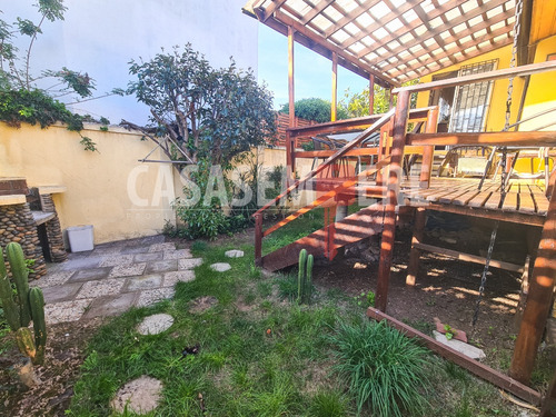 Casa Muy Soleada En Concón. 1 Cuadra Av. Concon-reñaca!