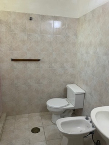 Vendo Apto Mañongo, Portal De Mañongo I, 99m2 3/3/2 Frente Al Sambil, Pozo Planta 50%