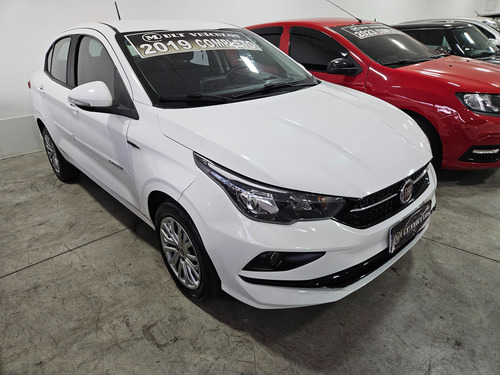 Fiat Cronos 1.3 Drive Gsr Flex 4p