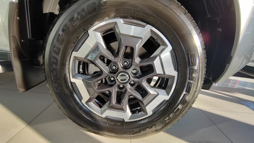 Imagen 25 de 25 de Nissan Frontier Xe 4x4 Manual 2022