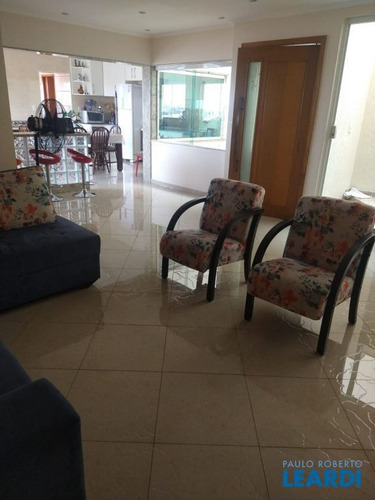 Imagem 8 de 15 de Sobrado - Nova Gerti - Sp - 638033