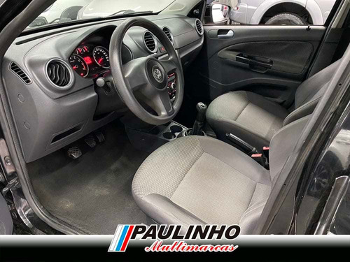 Imagem 7 de 9 de Volkswagen Gol (novo) 1.6 Mi Total Flex 8v 4p Flex 2013