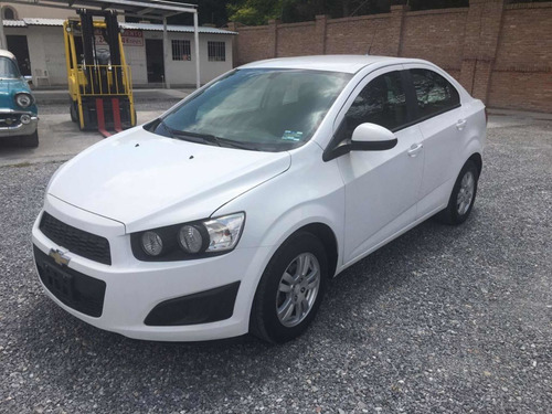 Imagen 1 de 8 de Chevrolet Sonic 1.6 Lt Mt 2016