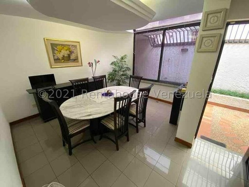 Imagen 10 de 21 de Casa En Venta 21-23165 Yubelys Martínez Rent-a-house