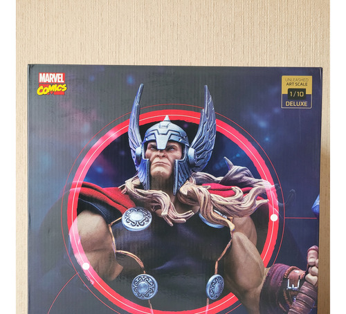 Estatua Thor Unleashed Deluxe - Escala 1/10 - Iron Studios