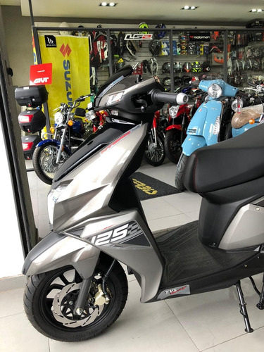 Imagen 7 de 18 de Scooter Tvs Ntorq 125 Scooter 0km 2023 Delisio Motos