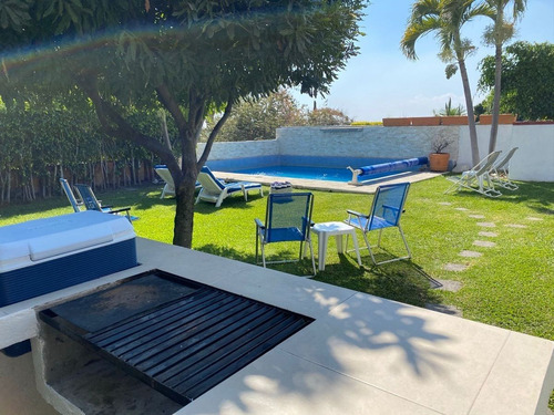 Casa En Renta Lomas De Cocoyoc (manantial)