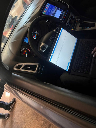 Cambio E Instalacion De Tcm Powershift,