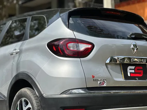 Renault Captur 2.0 Intens Automática