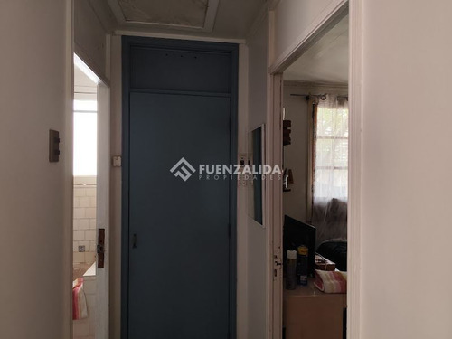 Casa En Venta De 2 Dorm. En Macul