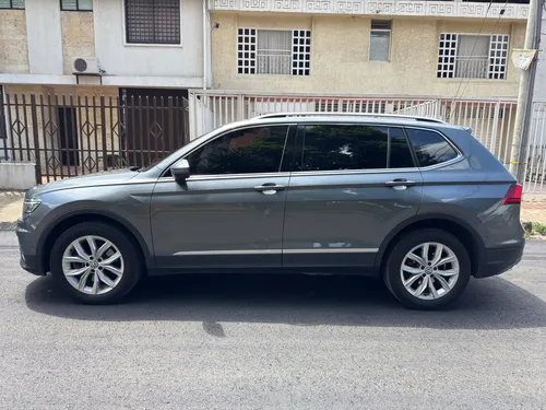 Volkswagen Tiguan Allspace Comfortline 2.0 Tsi 4motion