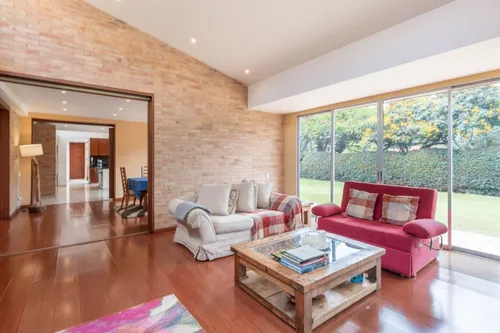 Casa En Venta En Guaymaral. Cod V12950