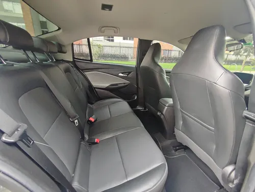 Chevrolet Onix 1.0T Premier Sedan At