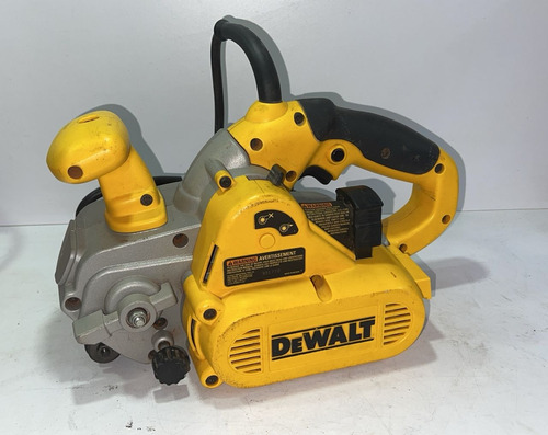 Lijadora De Banda Dewalt Dw432, Banda 3 X 21, Velocida