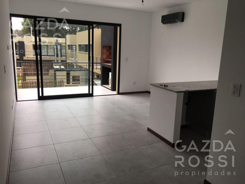 Venta Hermoso Departamento 2 Ambientes Con Cochera En Espacio Las Cavas, Canning