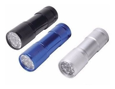 Linterna (lampara) Táctica 9 Leds Negra/azul/plata/acero