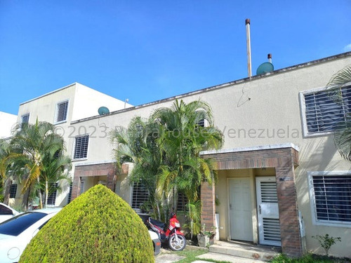 Casa En Venta, Camino De Tarabana Cabudare Flex: 24-1687 Ea1