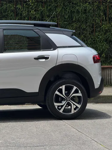 Citroën C4 Cactus 1.6 Shine Turbo Aut