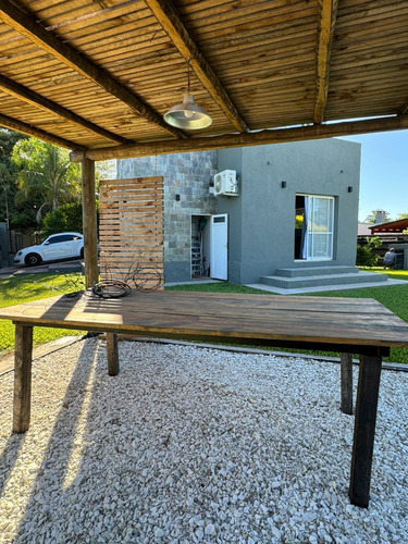 Alquilo Casa Temporario A Estrenar Moderna Con Pileta