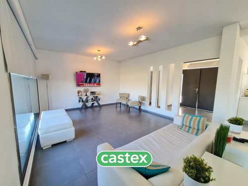 Imagen 7 de 30 de Casa Con Fondo Al Lago Y Piscina En Venta En Terravista