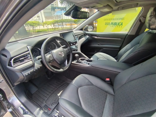 Imagen 10 de 17 de Toyota Camry Hibrido