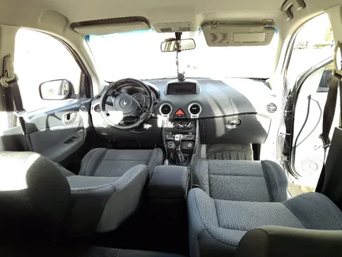 Renault Koleos 2.5 Expression