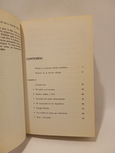 La Comprension De Los Medios Como La Extensiones Del Hombre (Usado)