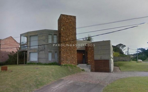 Casa En Venta De 3 Dormitorios La Barra - Ref: 3829