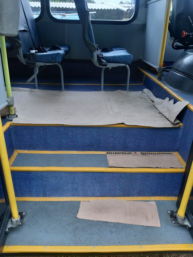 Imagem 8 de 15 de Neobus 35 Lugares Neobus 35 Lugares