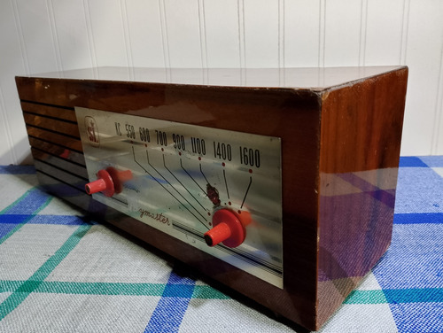 Radio De Bulbos Sky Line - Boy 70 (Usado)