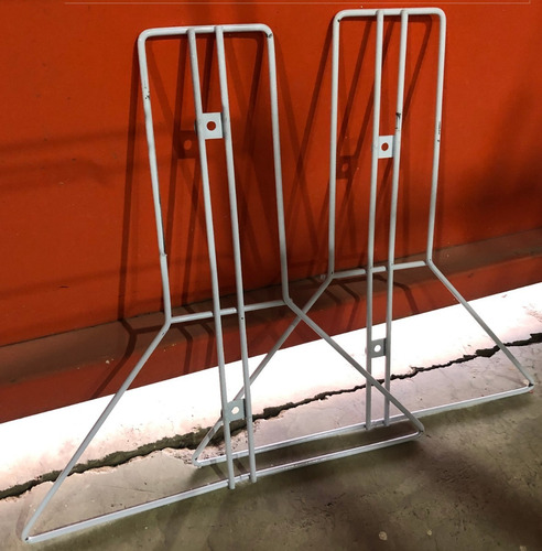 Imagen 2 de 7 de 2 Bases P/ Malla Reja De Alambre Para Pararse Exhibidor