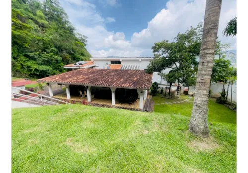 Casa En Prados Del Este