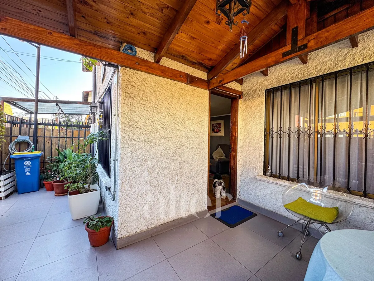 Imagen 2 de 24 de Acogedora Casa 3d2b1estc. Muy Bien Conservada! (174503)