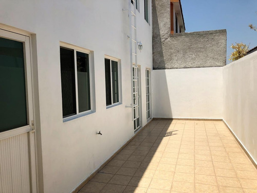 Imagen 7 de 17 de Casa En Renta En Querétaro Condominio Claustros De Santiago