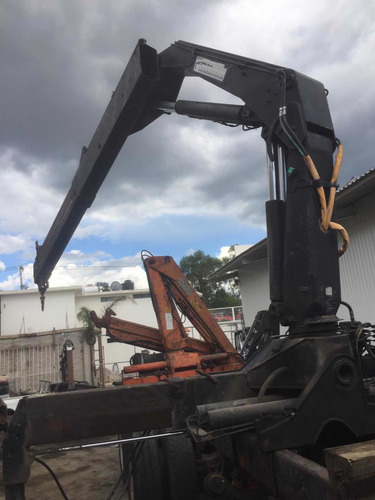 Imagen 1 de 15 de Grua Articulada Hiab 260 Cap 10,000 Kilos 2 Ext Hidrahulicas