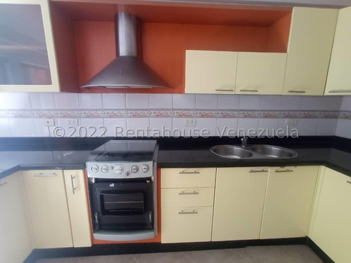 Imagen 29 de 30 de Deisim22-22935 Hermosa Villa Ubicada En Urb Prebo I Valencia Carabobo Con Patio, 4h Habitaciones (incluye Una De Servicio) Excelente Distribucion
