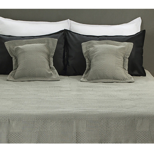Imagen 3 de 6 de Cubrecama King Size + 2 Fundas Jacquard Oporto Oregon