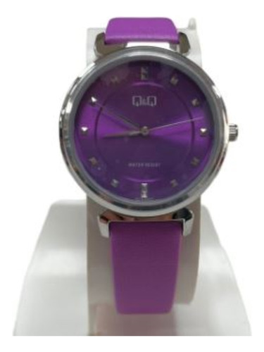 Reloj Pulsera Q&q Analogo De Dama Q27b008py Violeta