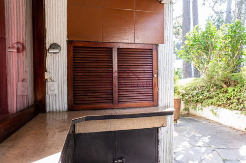 En Complejo Av. Roosevelt De Dos Dormitorios , Dos Baños.- Ref: 2135