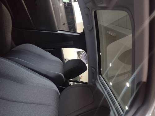 Imagen 6 de 7 de Peugeot 208 Style 1.6 Manual