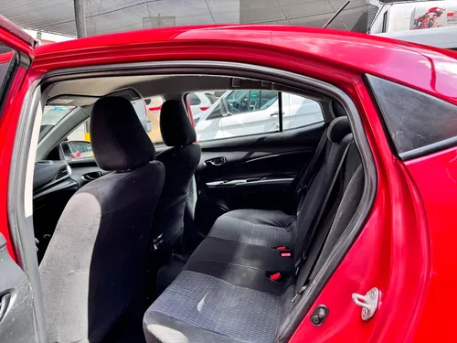 Toyota Yaris 1.5 Core Mt