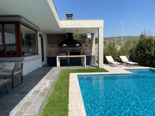 Casa Condominio San Carlos De Apoquindo - Vende Propietario