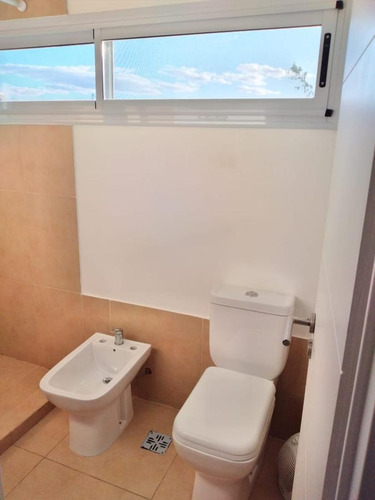 Imagen 15 de 22 de Casa En Venta En El Canton Islas
